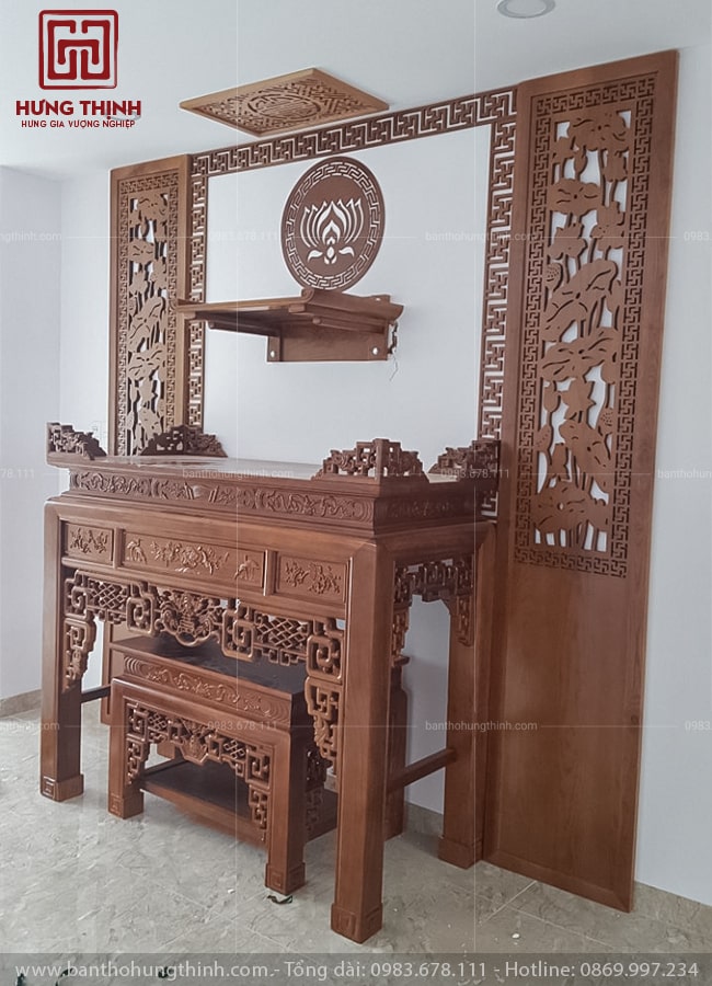 Bàn thờ hiện đại gỗ gõ mẫu HT-201 thờ gia tiên kết hợp cùng bàn thờ Phật treo tường