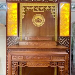 HT-611 gỗ Hương đá cao cấp,, kích thước bàn thờ rộng rải giúp gia đình có thể thoải mái trưng bày lễ vật, lòng thành tời người đả khuất