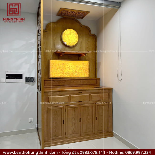 Tủ thờ đẹp gỗ Sồi HT-3208 5 Mẫu tủ thờ chung cư đẹp HT-3208