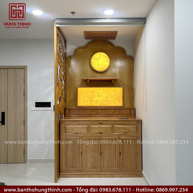 Tủ thờ đẹp gỗ Sồi HT-3208 4 Tủ thờ hiện đại gỗ Sồi mẫu HT-3208