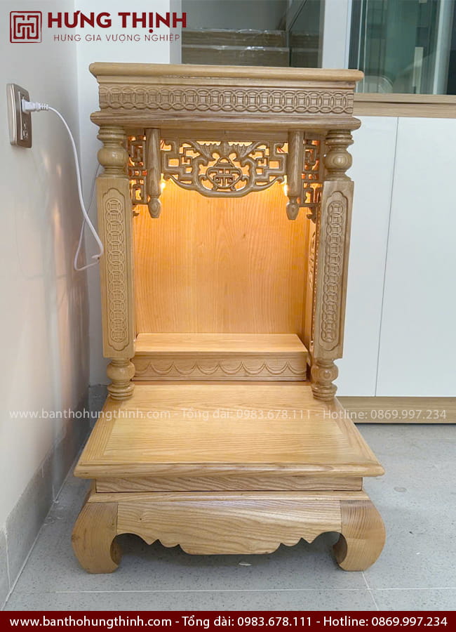 Bàn thờ Ông Địa Thần Tài đẹp màu sáng HT-1050 6 Bàn thờ Ông Địa đẹp gỗ tự nhiên bền bỉ HT-1050